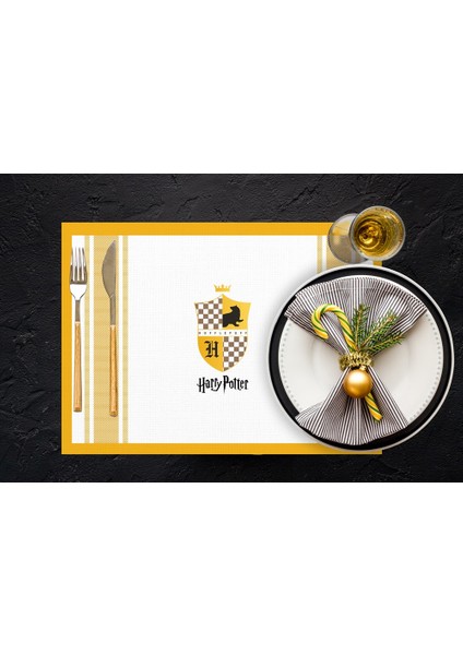 Colorful Hogwarts Houses Kumaş Amerikan Servis 4'lü Set 35X50CM fırsatları