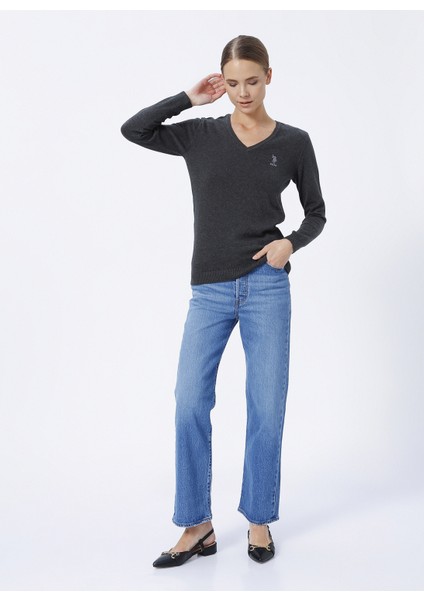 V Yaka Düz Gri Kadın Kazak GTD02-BSK22