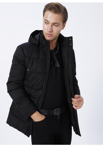 Siyah Erkek Kaban MERO