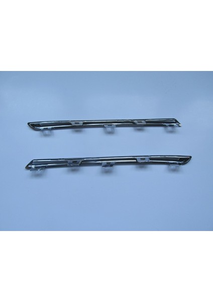 Renault Megane- Iv- Sd- 21->; Ön Panjur Üst Çıtası Nikelajlı Sağ/sol Set (2 Parça) fiyatları