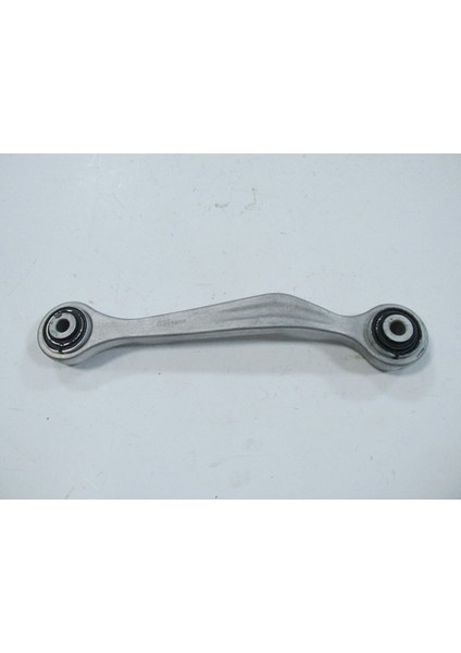 Audı A4- 15/18; Arka Üst Tabla Sağ Düz Tip Burçlu (Salıncak) (Sh) fiyatları