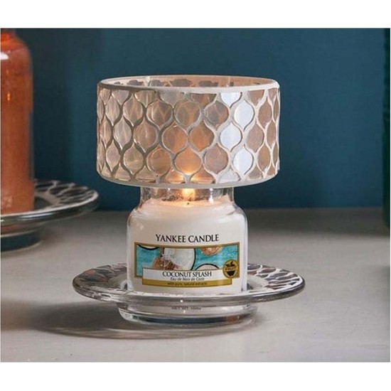 Yankee Candle 1577815E Küçük Klasik Mum Coconut Splash Fiyatı