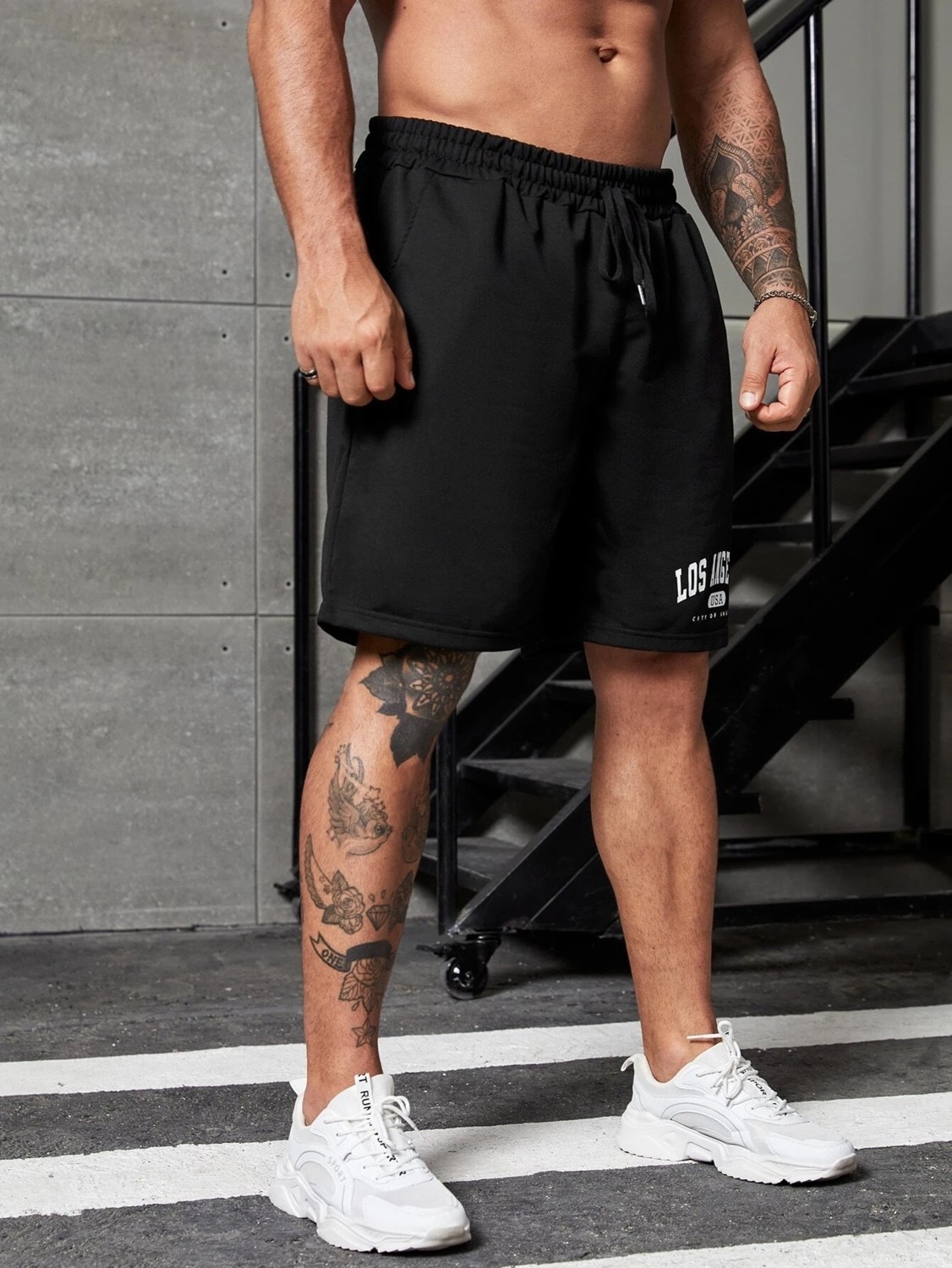 DAXİS Sportwear Company Erkek Siyah Penye Los Angeles Baskılı Şort görsel 3