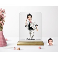 BK Kişiye Özel Erkek Karikatürlü Ahşap Standlı Çerçeve-34