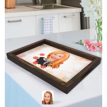 BK Kişiye Özel Kadın Karikatürlü Doğal Ahşap Tepsi-51