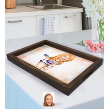 BK Kişiye Özel Kadın Karikatürlü Doğal Ahşap Tepsi-36