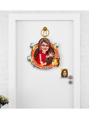 BK Kişiye Özel Kız Çocuk Karikatürlü Çocuk Odası Ahşap Kapı Süsü-2