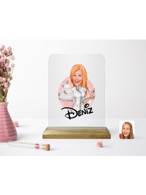 BK Kişiye Özel Kadın Aşçı Karikatürlü Ahşap Standlı Çerçeve-3