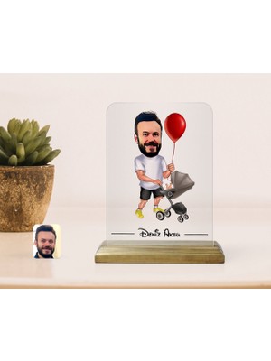 BK Kişiye Özel Aile Babası Karikatürlü Ahşap Standlı Çerçeve-2