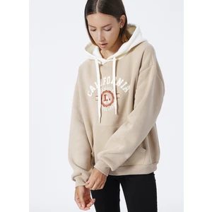 Kapüşon Yaka Baskılı Bej Kadın Sweatshirt 3WAL10010IK