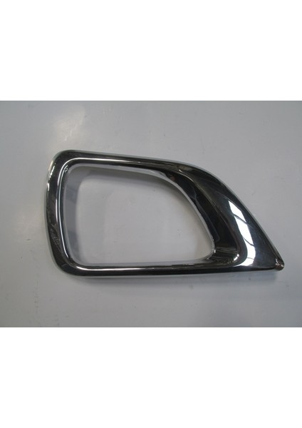 Nıssan Pıck Up- Navara- 16/21; Sis Lamba Çerçevesi Sağ Nikelajlı (Casp)