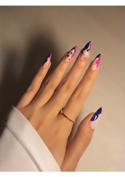 Patiler Tırnak Dövmesi fiyatları