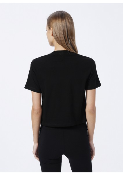 Bisiklet Yaka Baskılı Siyah Kadın T-Shirt V2YI06K8HM0-ADELE Crop T-Shırt