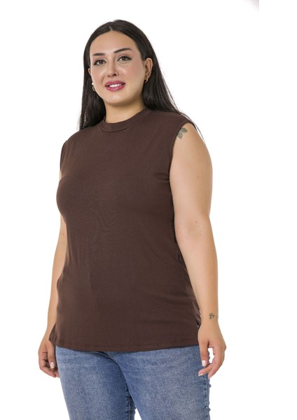 Büyük Beden Yarım Balıkçı Yanları Yırtmaçlı Uzun Viskon Kahverengi Body