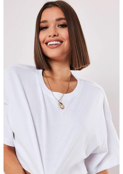 Beyaz %100 Pamuk Bisiklet Yaka Oversize Crop TShirt modelleri