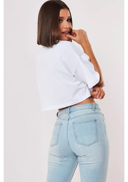 Beyaz %100 Pamuk Bisiklet Yaka Oversize Crop TShirt fırsatları