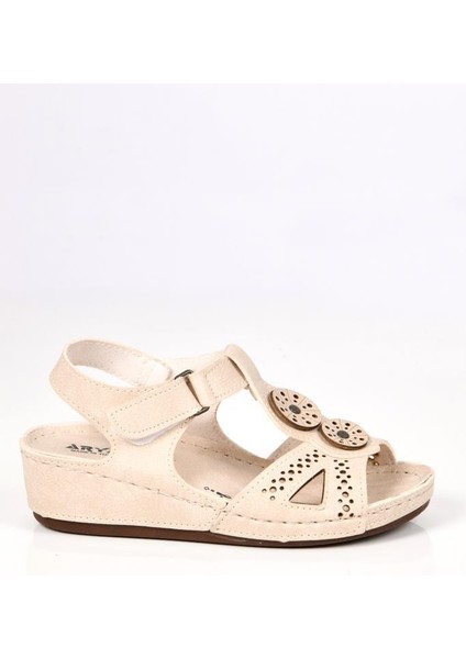 09-268 Kadın Günlük Sandalet modelleri