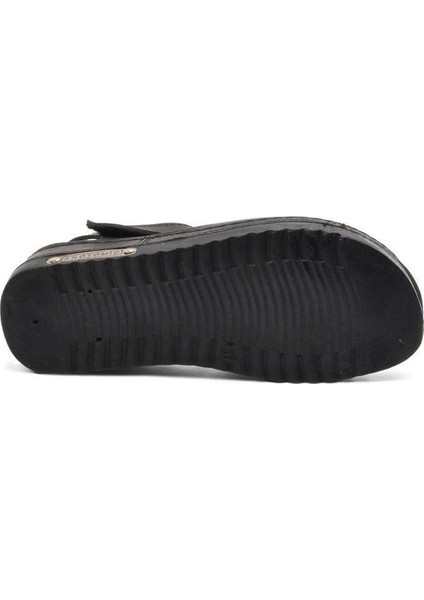 07-109 Kadın Günlük Sandalet