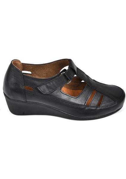 02131 Kadın Deri Günlük Ayakkabı modelleri
