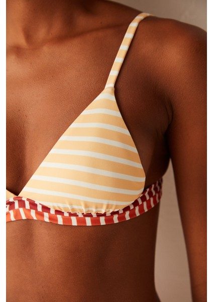 Çok Renkli Çizgili Havana Üçgen Bikini Üstü