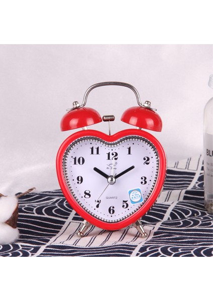 Dekoratif Kalp Tasarımlı Işıklı Alarmlı Çalar Saat fırsatları