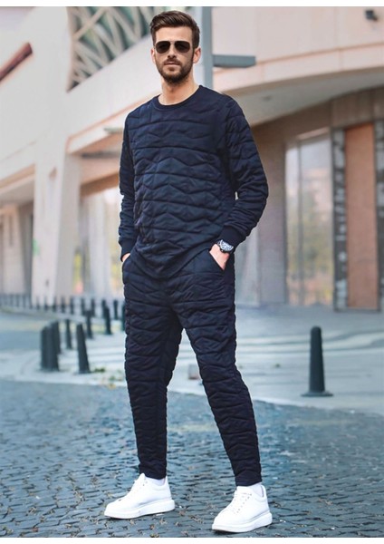 Siyah Kapitone Desenli Eşofman Takımı 5907