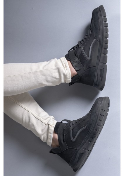 Siyah Erkek Bot 0012369 fırsatları