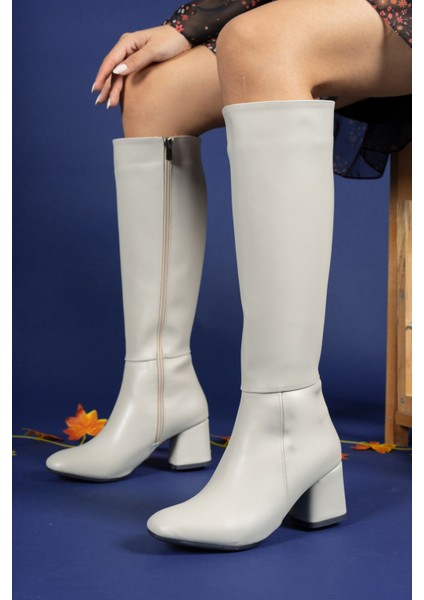 Kadın Bej Cilt Deri Fermuarlı Çizme – Ortopedik Tabanlı, Şehirde Günlük Kullanıma Uygun Rahat Tasarım