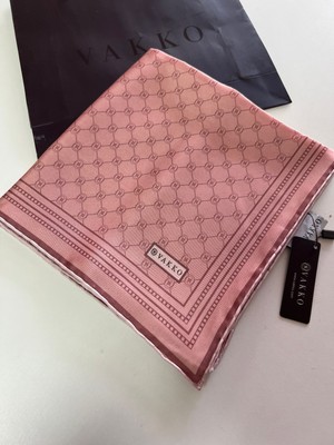 Vakko Yeni Sezon Eşarp