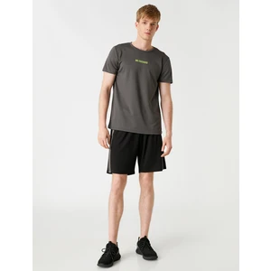 Şerit Detaylı Spor Şort