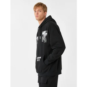 Baskılı Kapşonlu Sweatshirt Şardonlu