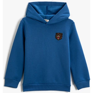 Basic Kapüşonlu Sweatshirt Baskı Detaylı