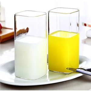 6 Adet Dikdörtgen Isıya Dayanıklı Borosilikat Trend Meşrubat Bardağı Kare Bardak (6 Adet)