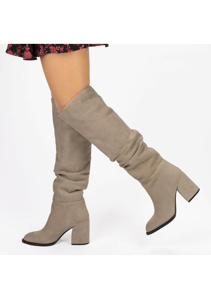 Kadın Sivri Burunlu Kalın Topuklu Körüklü Diz Altı Çizme fiyatları