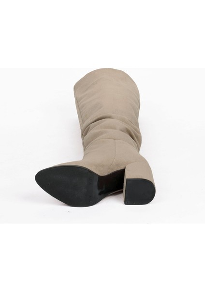 Kadın Sivri Burunlu Kalın Topuklu Körüklü Diz Altı Çizme indirimleri