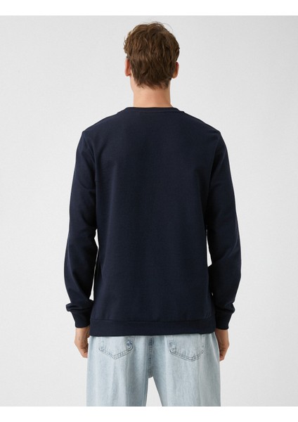 Basic Sweatshirt fırsatları