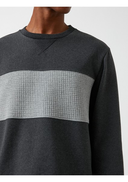 Dokulu Sweatshirt