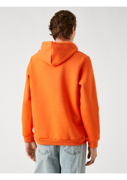 Baskılı Kapşonlu Sweatshirt fırsatları