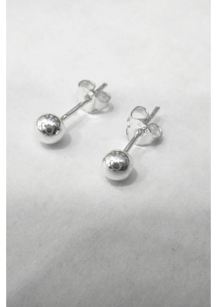 4 mm Gümüş Top Küpe modelleri
