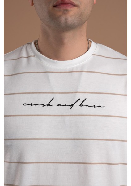 Oversize Çizgili Sıfır Yaka Erkek Penye T-Shirt fırsatları