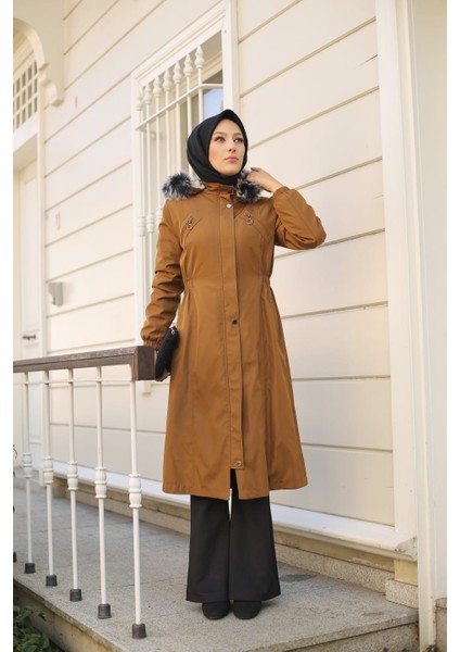 Taba Içi Kürklü ve Su Geçirmez Kadın Kışlık Mont & Kaban