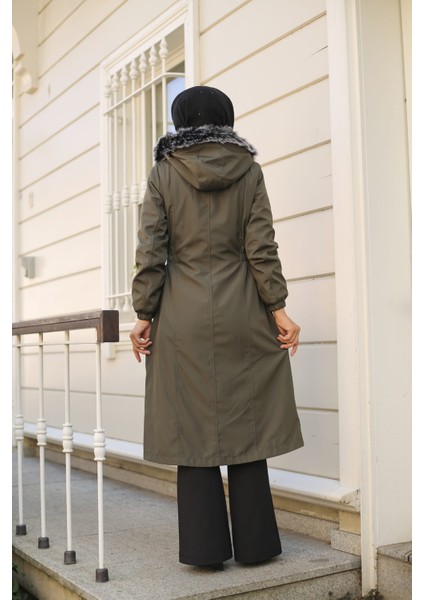 Haki Içi Kürklü ve Su Geçirmez Kadın Kışlık Mont & Kaban modelleri