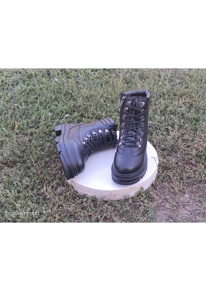 Orta Boy Kaymaz Taban Ipli Fermuarlı Bayan Postal Bot fiyatları