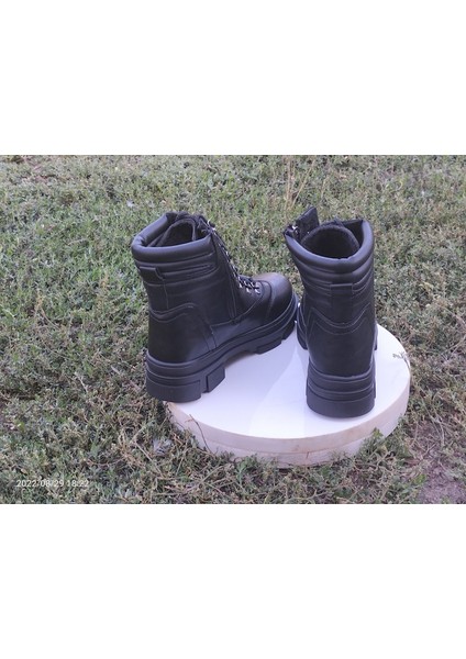 Orta Boy Kaymaz Taban Ipli Fermuarlı Bayan Postal Bot fırsatları