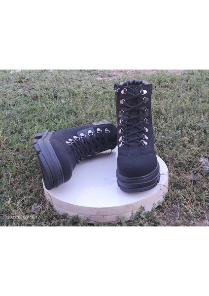 Orta Boy Kaymaz Taban Ipli Fermuarlı Bayan Postal Bot fiyatları