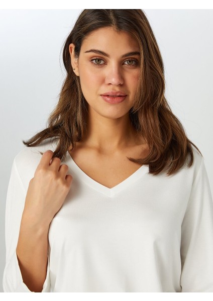V Yaka Truvakar Kol T-Shirt 00014