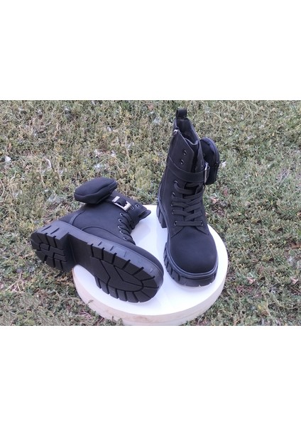 Orta Boy Kaymaz Taban Fermuarlı Cüzdan Detaylı Bayan Postal Bot fırsatları