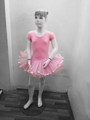 Karacan Spor TKM 01 Sırtı Çapraz Bale Çalışma Mayosu ve Kurdelalı Tül Etek