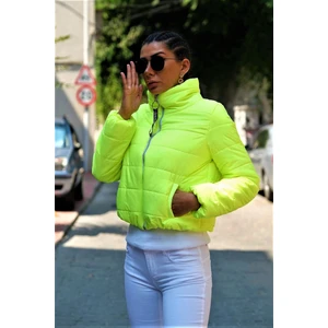 Keyifli Moda Kadın Neon Yeşil Dik Yaka Su Geçirmez Kısa Şişme Mont