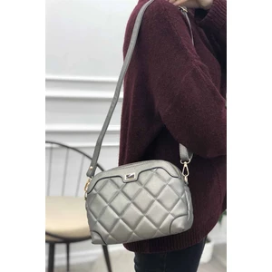 Kadın 3 Gözlü Uzun Çapraz Askılı Kapitone Omuz Çantası